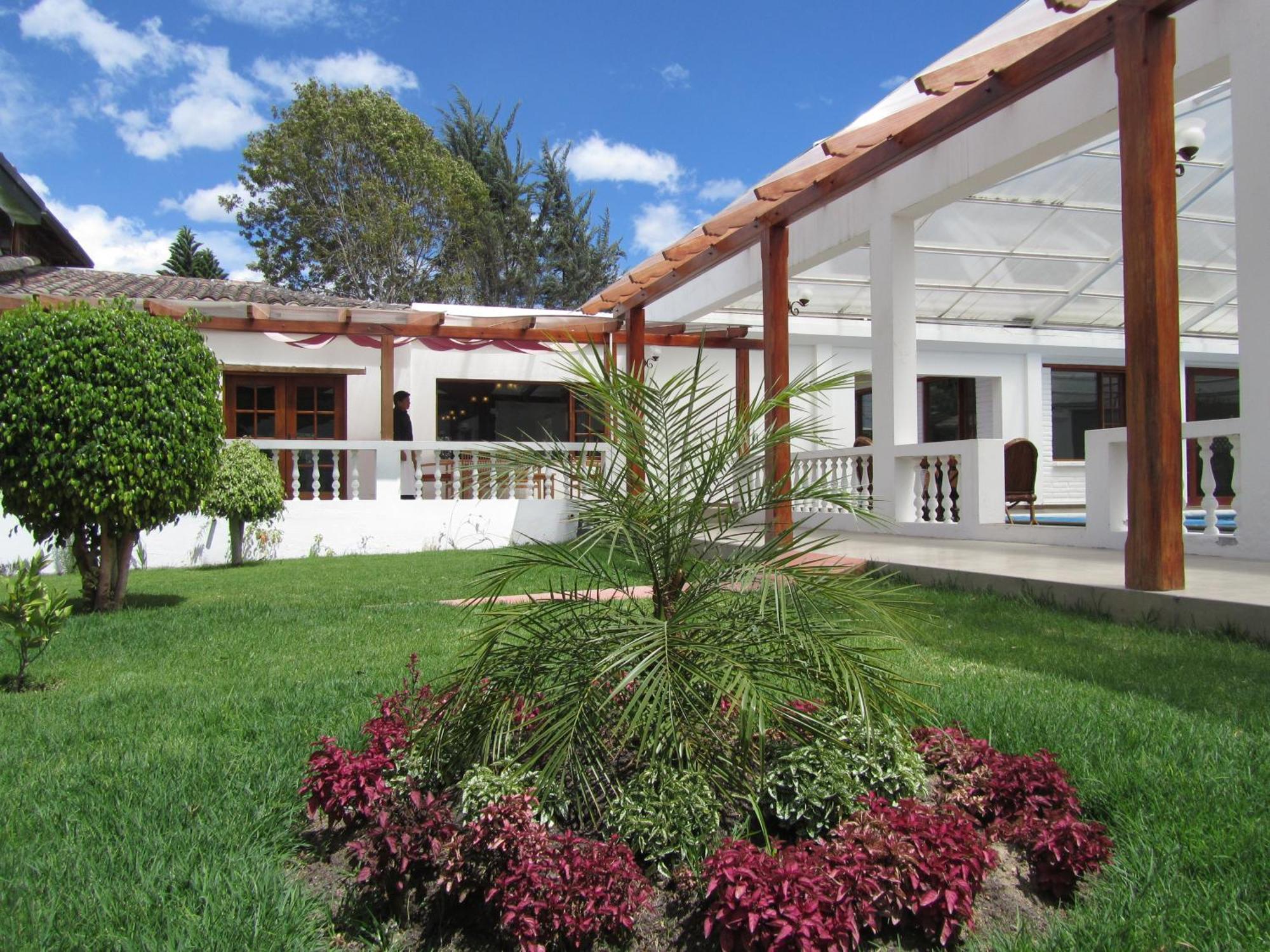 La Quinta San Andres Hotel Ibarra Exterior photo