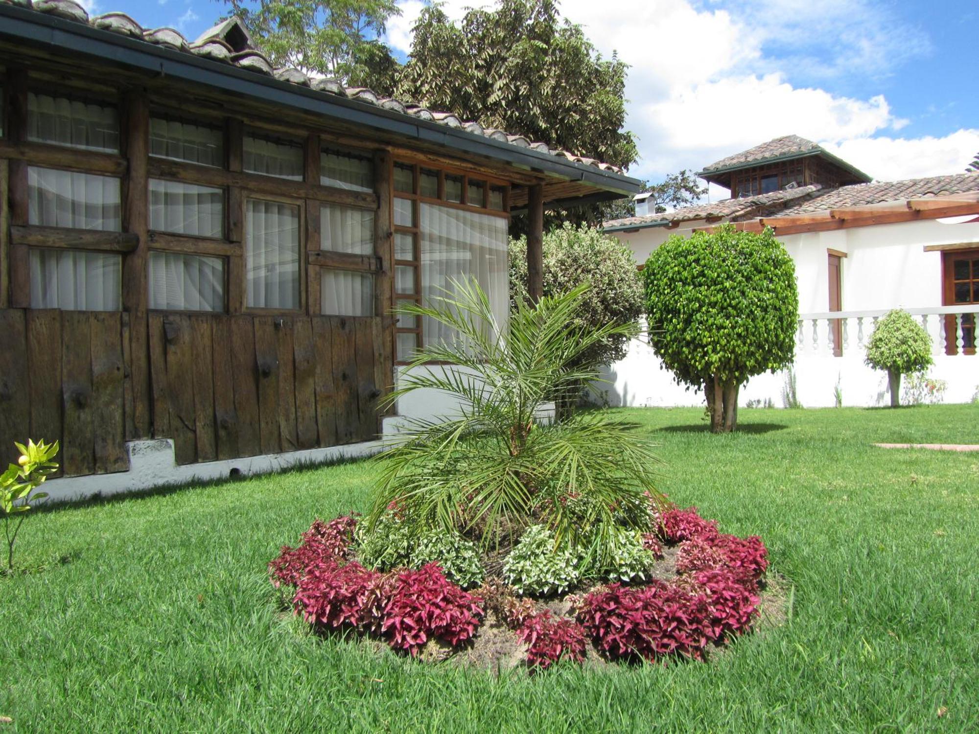 La Quinta San Andres Hotel Ibarra Exterior photo